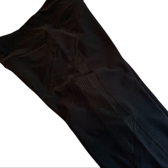 90 Degree Mesh Legging Capris Size XS - Picture 2 of 4